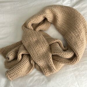 Club Monaco-Tan cashmere knit scarf- 12 x 116 inches